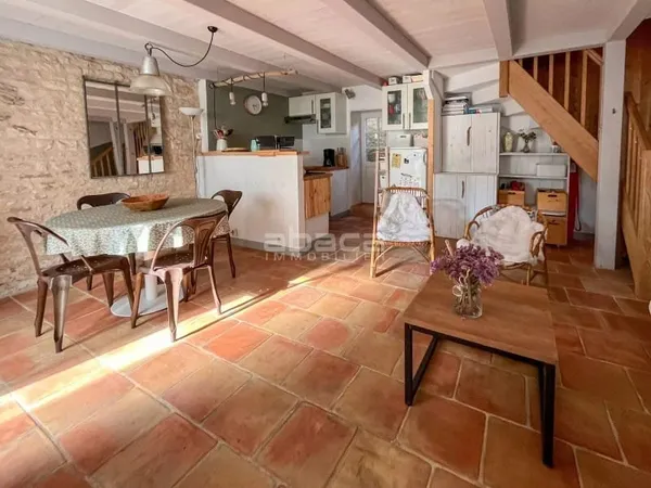 Propriété 3 pièces 48 m²