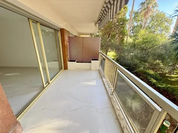 Cannes Vente appartement 3 pièces proche centre et plages
