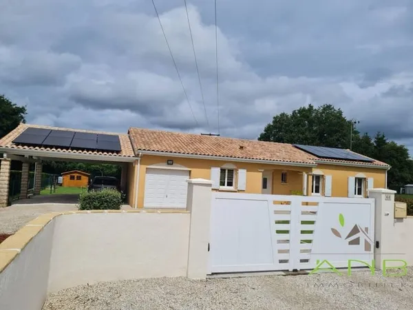 Maison de plain-pied 4 pièces 103 m²
