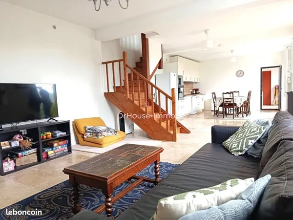 Maison 6 pièces 145 m²
