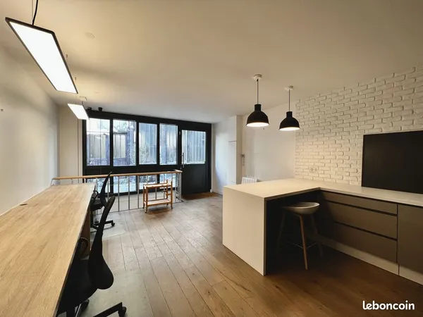 Bureaux 58 m² Paris
