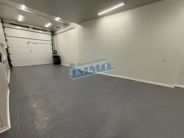 Bureaux 200 m²