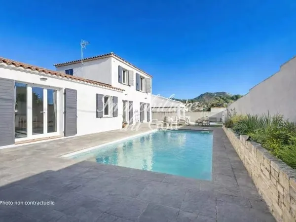 Villa 5 pièces 122 m²