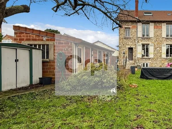 Maison 7 pièces 183 m²