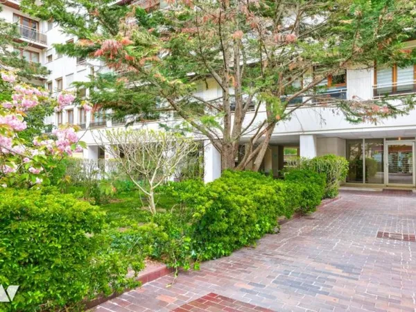 Appartement 5 pièces 100 m²