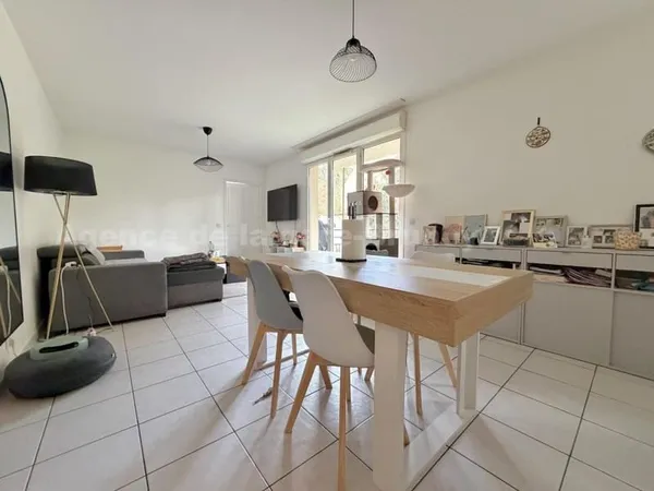 2 PIECES CENTRE-VILLE DE BRUNOY