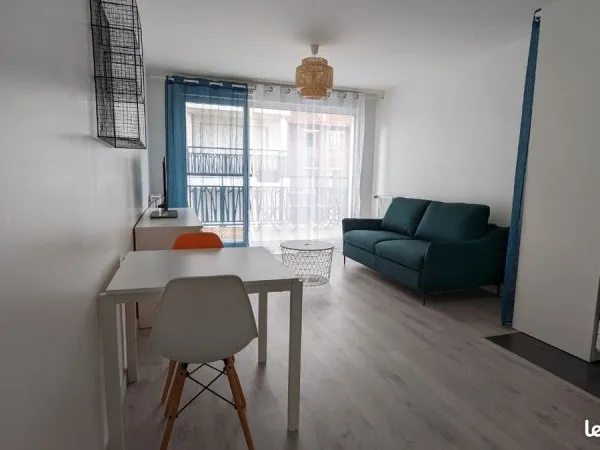 Studio meublé
