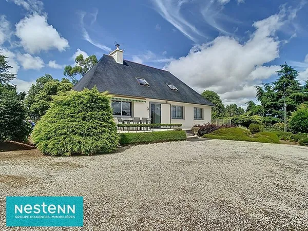 À Vendre à Plaine-Haute, Propriété dans un Havre de Paix