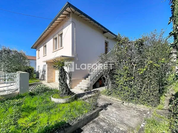 Maison Castelsarrasin 5 pièces environ 139.56 m2 - Garage - CENTRE-VILLE
