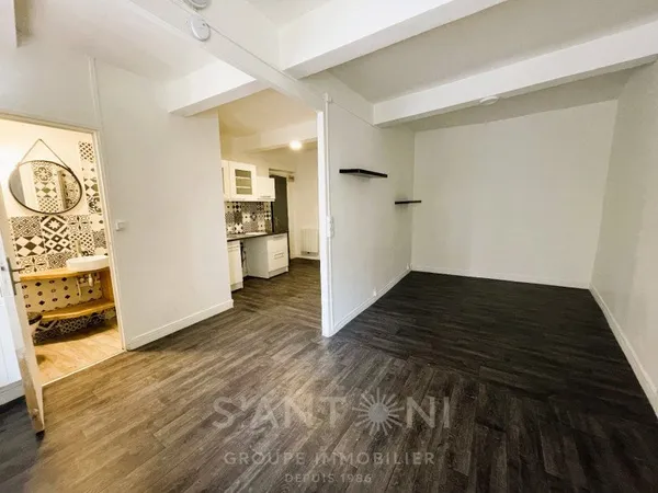 Immeuble de rapport 81 m²