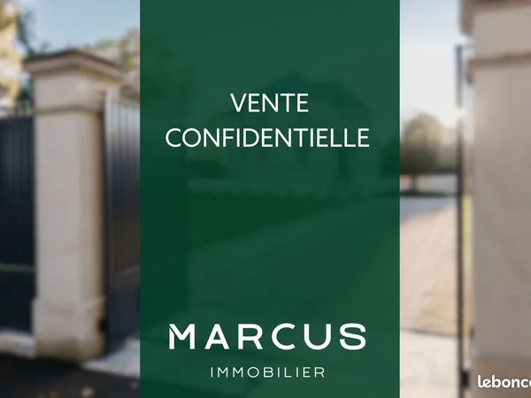 Maison 10 pièces 297 m²