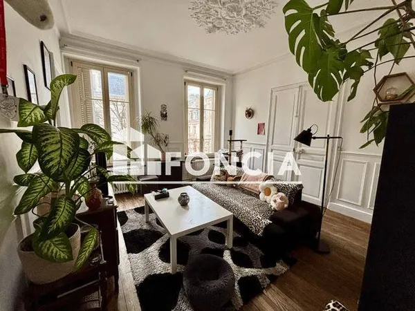 Appartement 5 pièces 103 m²