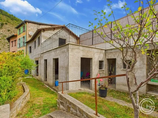 Maison de village à terminer - Terrains - Gorblaou-St-Colomban - Lantosque