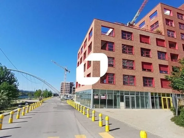 Bureau 228 m²