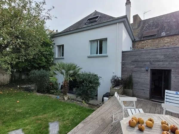 Superbe rénovation de maison de ville à Concarneau 7 pièces, 224