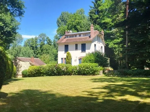 Maison 14 pièces 193 m²