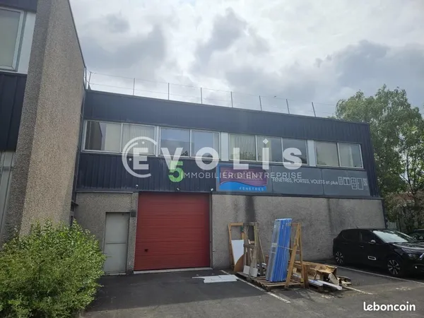 Local d'activité 515 m²