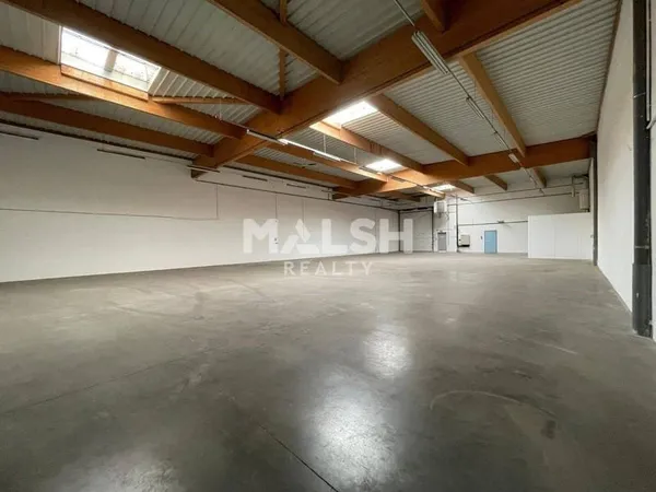 Local d'activité 645 m²
