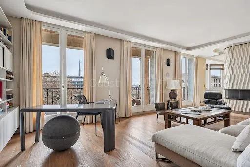 Appartement 5 pièces 195 m²