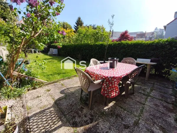 Maison de 105 m2 à rénover entièrement