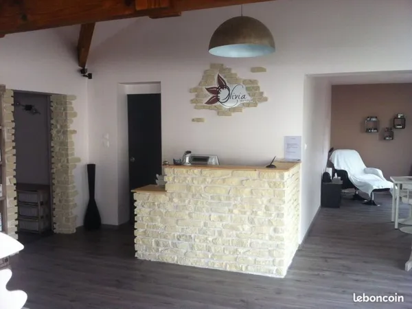 A LOUER LOCAL COMMERCIAL Centre ville de St Paul les Dax 1200