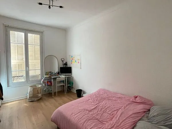 A louer 1 chambre disponible le 15 mai dans colocation proche gare riquier