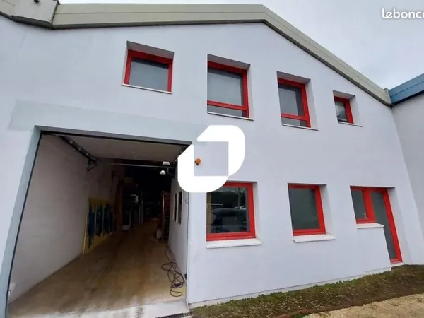 Local d'activité 430 m²