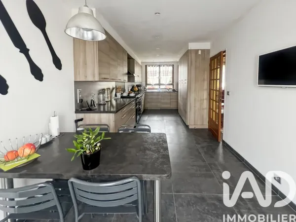 Maison 6 pièces 139 m²