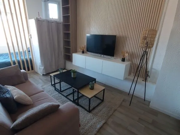 Appartement meublé 29 m² avec parking - Entièrement redécoré