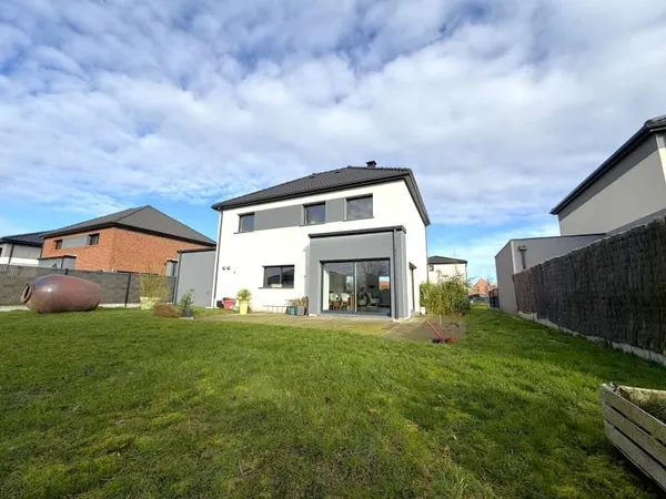 Maison 4 pièces 142 m²