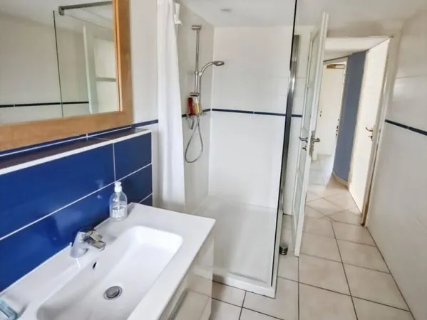 Villa 6 pièces 180 m²