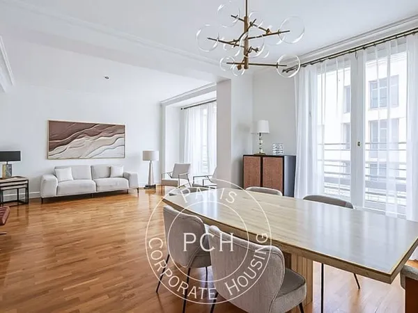 Appartement 4 pièces 105 m²