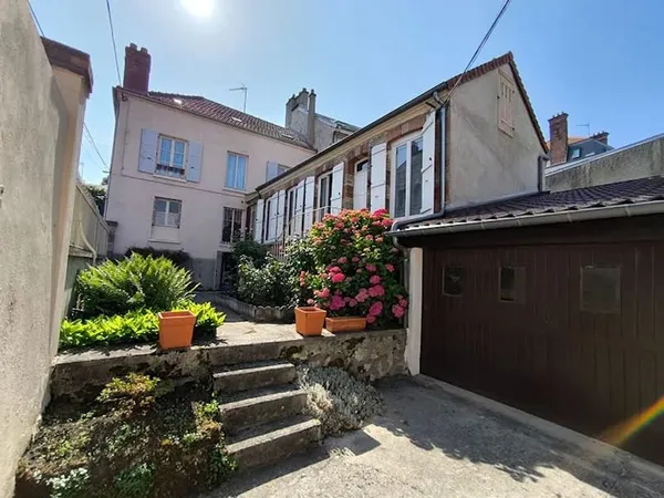 Maison 6 pièces 140 m²