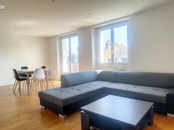 Appartement 4 pièces 84 m²