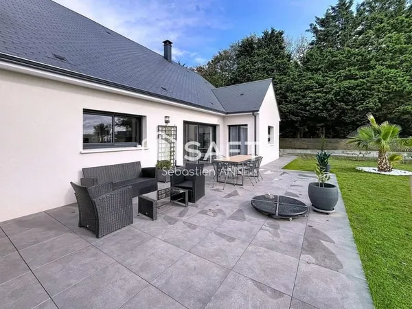 Maison contemporaine de plain-pied Fontaine-Henry