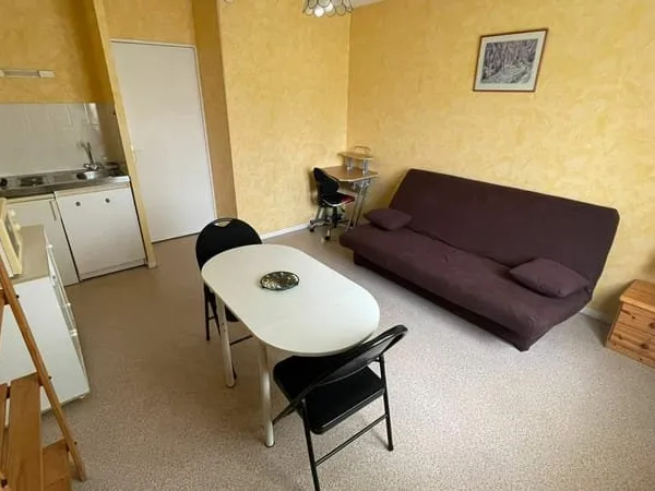 Studio meublé - Malherbe- 23.40 m²