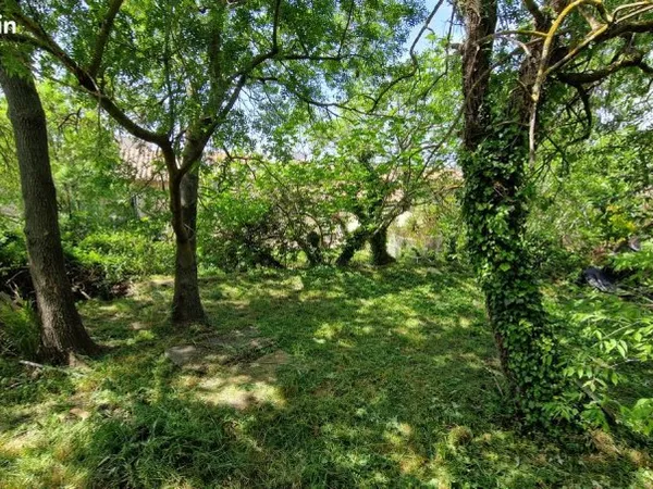Immeuble de rapport 12 pièces 225 m²