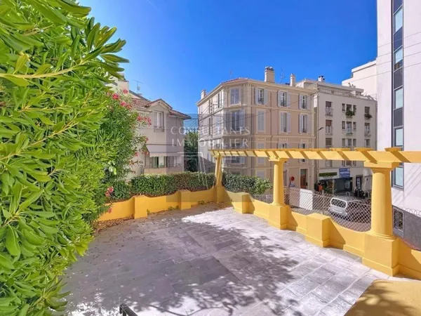 Vends T5 - 150m² - Cannes 06400