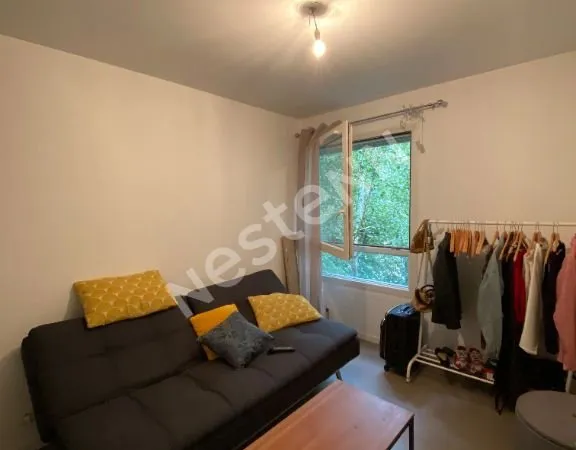 Studio 1 pièce 17 m²