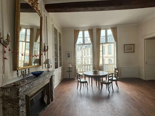 Appartement 2 pièces 85 m²