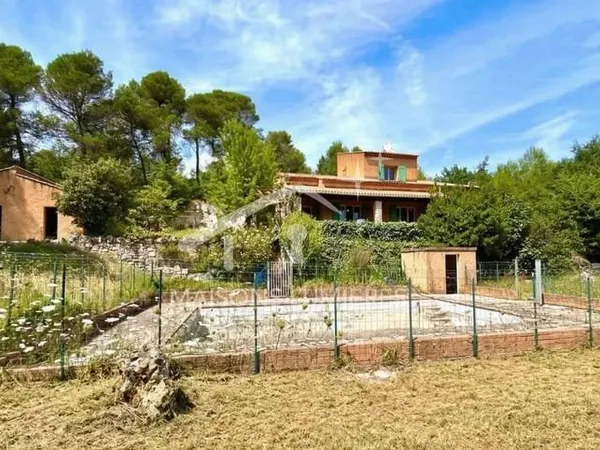 Maison 5 pièces 176 m²