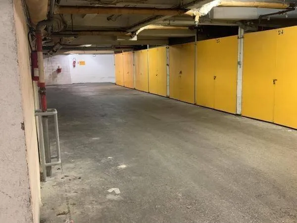 Parking 15 m²
