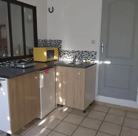 Studio 1 pièce 20 m²