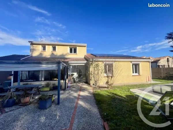 Maison 9 pièces 162 m²