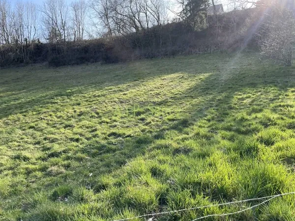 Terrain 1704 m²