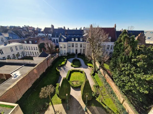 Loue appartement très lumineux