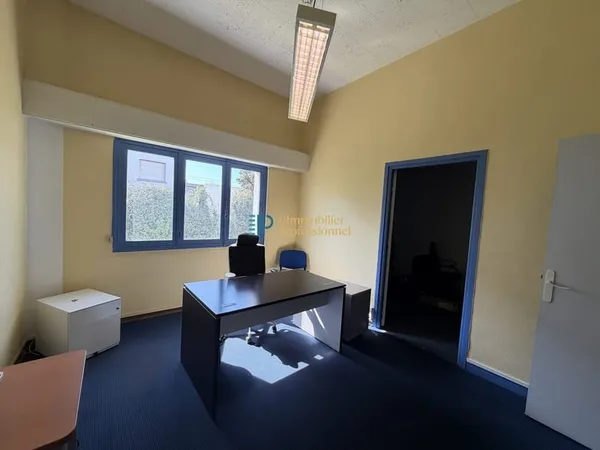 Bureaux 4 pièces 48 m²