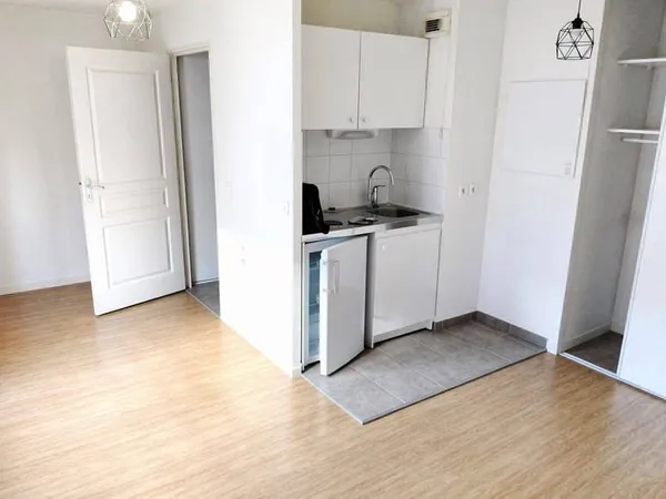 Studio 1 pièce 22 m²
