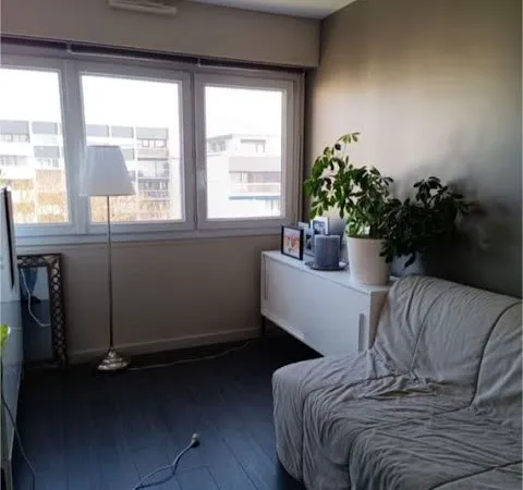 Chambre 1 pièce 12 m²