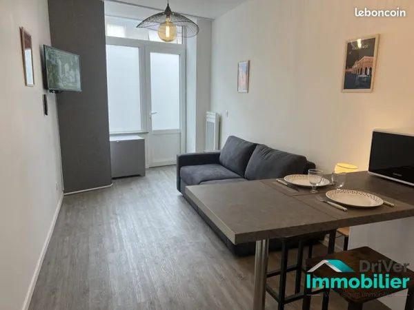 Studio 1 pièce 18 m²